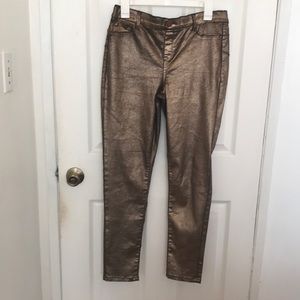 Juicy Couture Los Angeles size 12. Stretchy material. Gold color shinny.